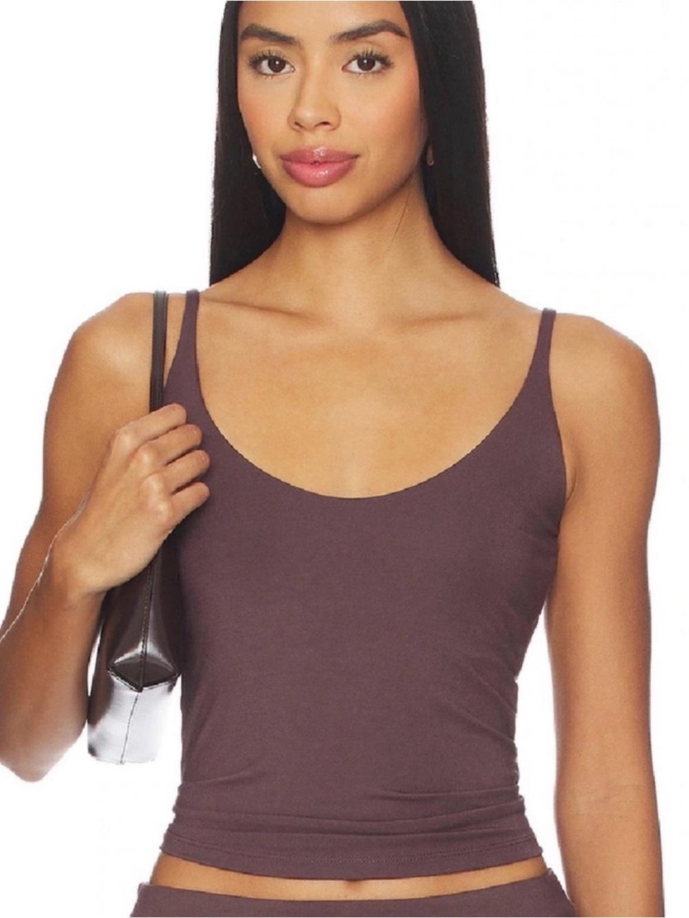 skims cami smooth layers scoop neck